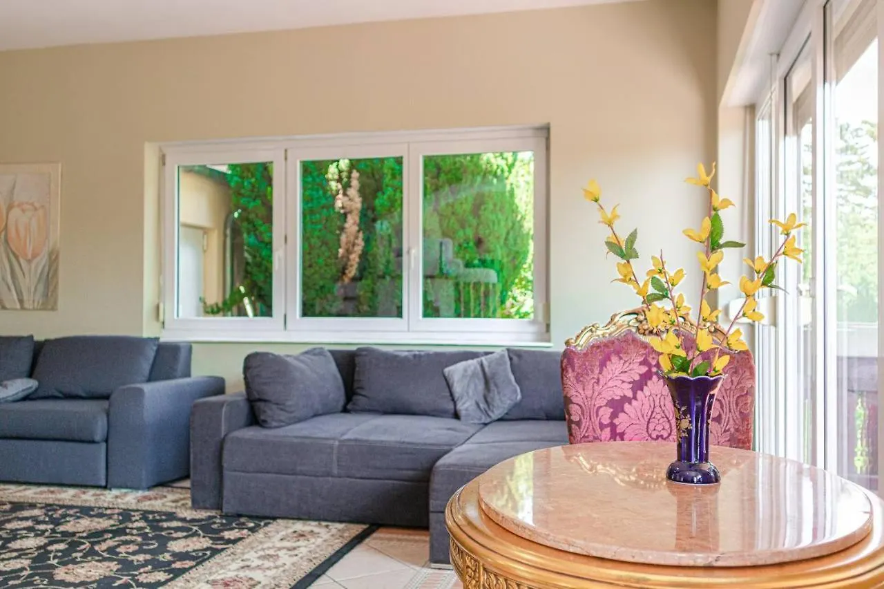 Проживание в семье Comfortable Rooms In A Beautiful House Gd Вена