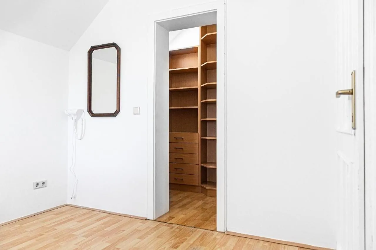 Comfortable Rooms In A Beautiful House Gd Вена 0*,