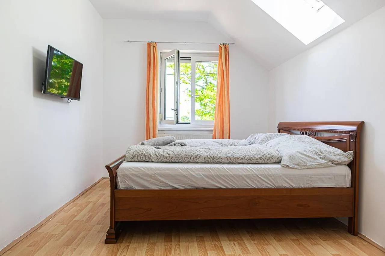 Проживание в семье Comfortable Rooms In A Beautiful House Gd Вена
